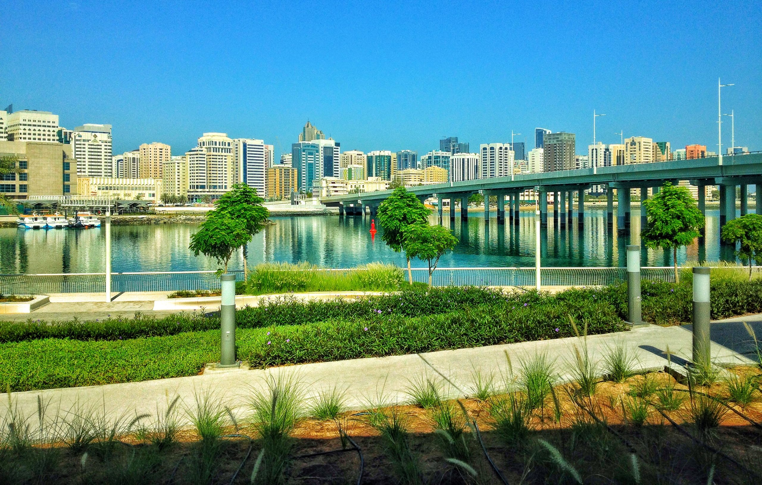 Vista de la ciudad desde Al Maryah Island, Abu Dabi